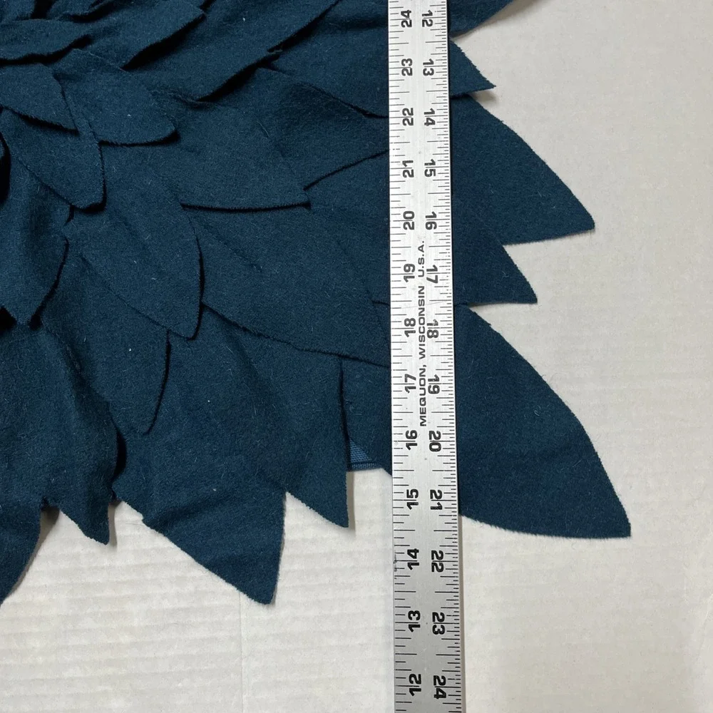Grandinroad‎ Pillow Shams Teal Layered 3D Floral Wool Blend Square Set Of 2